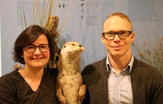 stellvertrende Direktorin Dr. Ina Pokorny und Direktor Dr. Jobst Pfaender freuen sich über die positive Jahresbilanz (© Naturkundemuseum Potsdam/